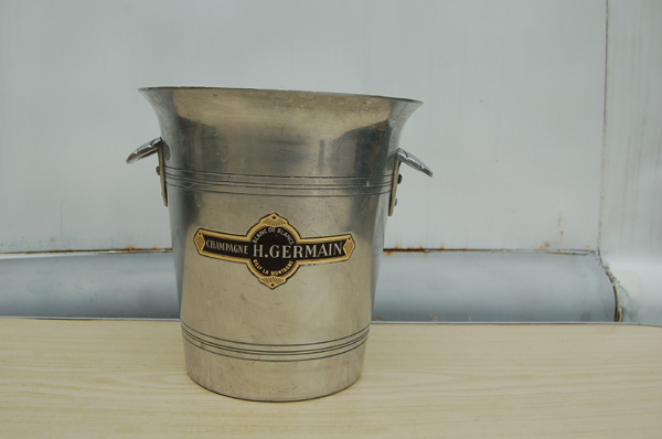 SEAU A CHAMPAGNE H. GERMAIN