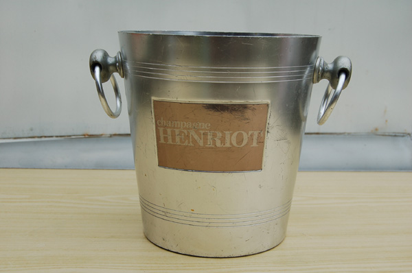 SEAU A CHAMPAGNE HENRIOT